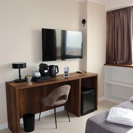 Pensión Altavista Tower 4*